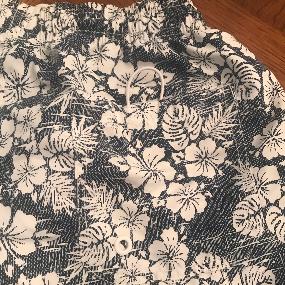 Swimming trunks - Picture 2 of 4